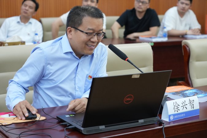 教师代表及mtc满堂彩成为上海海港亚